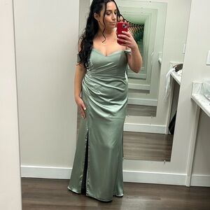 Revelry Sage Green Ariel